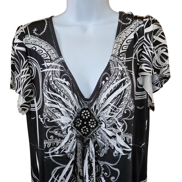 Black & White Swirl Dress With Intricate Butterfly Pattern & Rhinestone Accent - Picture 1 of 4